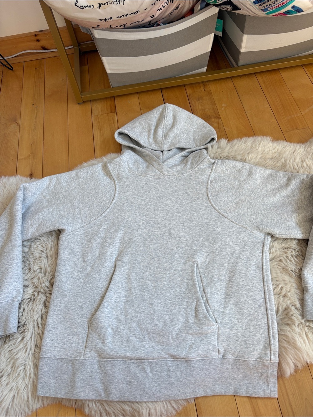 lululemon athletica Light Gray Hooded Pullover Sweatshirt
